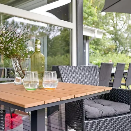 Vakantiehuis Gurly - 25km From The Sea By Interhome
