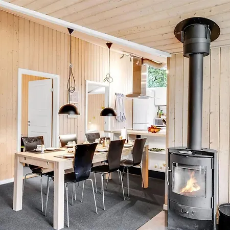 Vakantiehuis Gurly - 25km From The Sea By Interhome